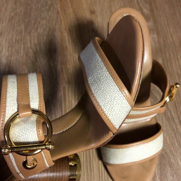 BCBG Open-Toe Heels Size 8.5 - Picture 3 of 8